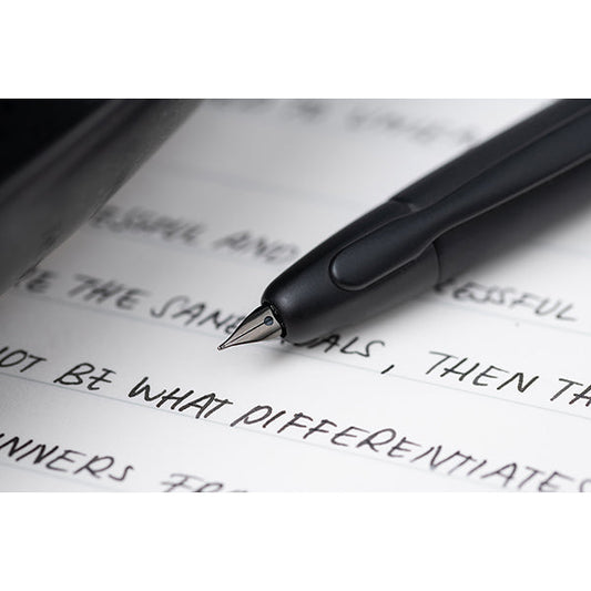 Pilot Capless Fountain Pen - Black Matte - 18k Gold - Medium Nib image 3